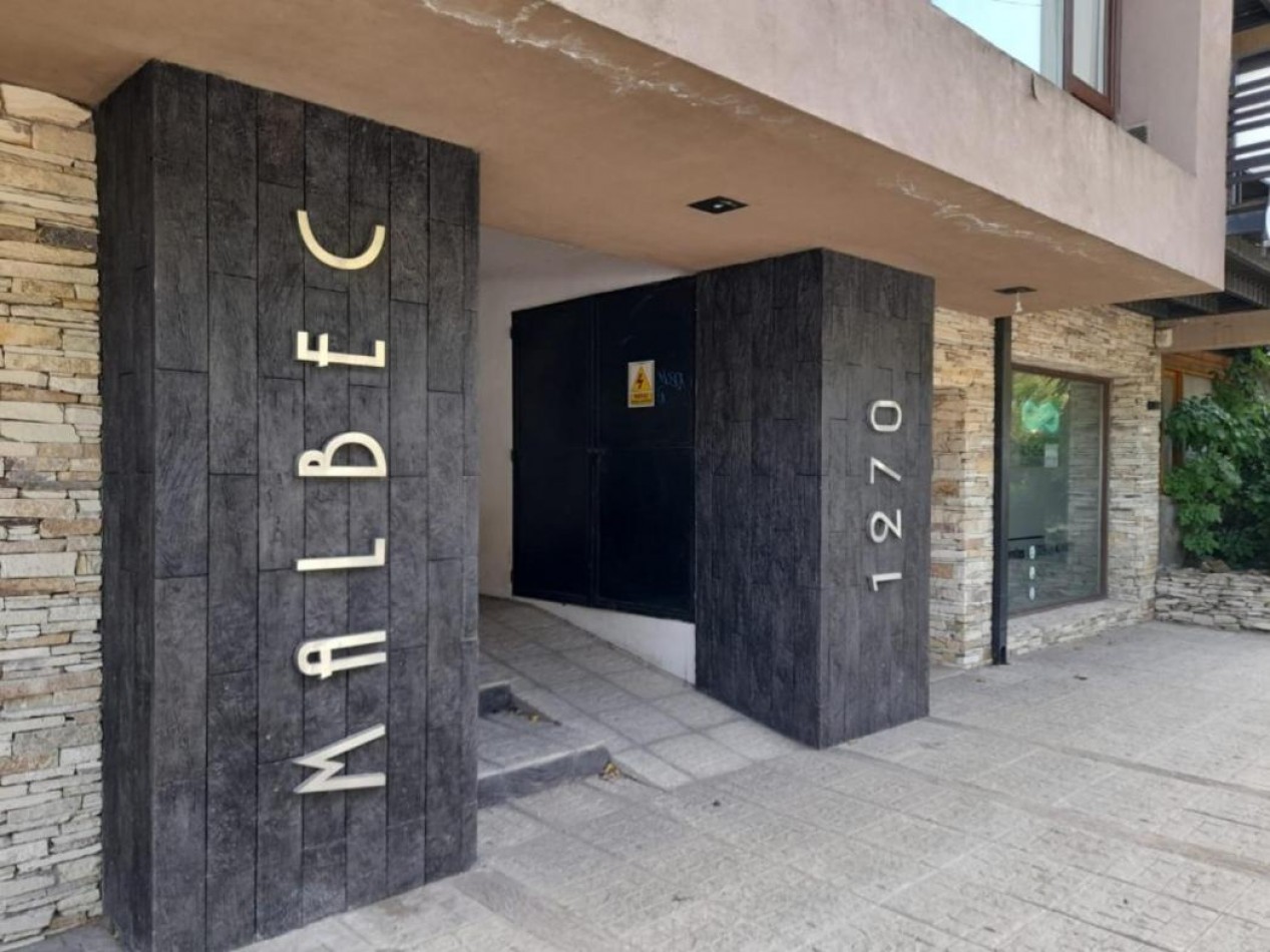 Monoambiente centrico con pileta
