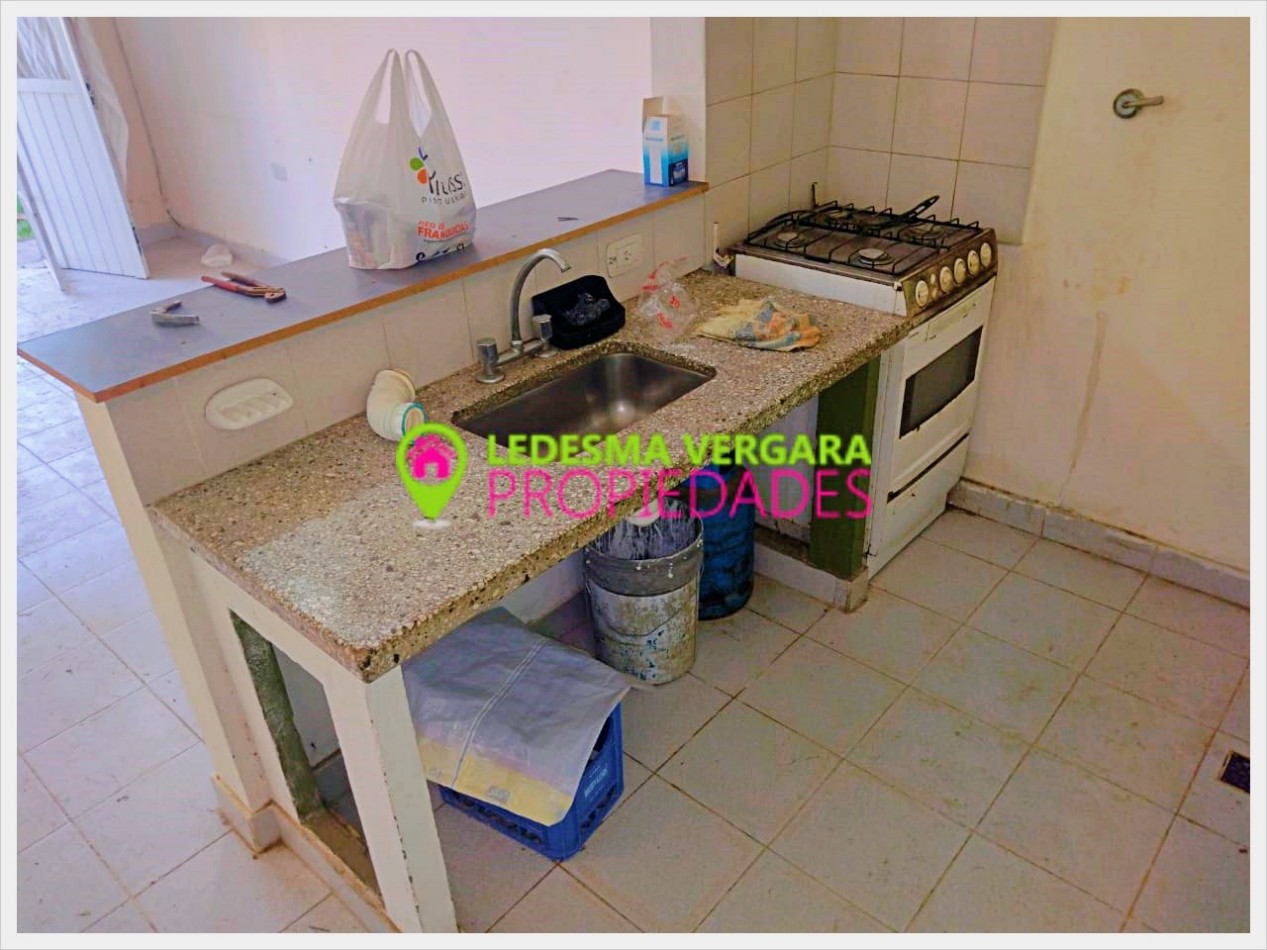 Alquiler de Duplex-B° 750 Viv.-Campo Contreras SDE.