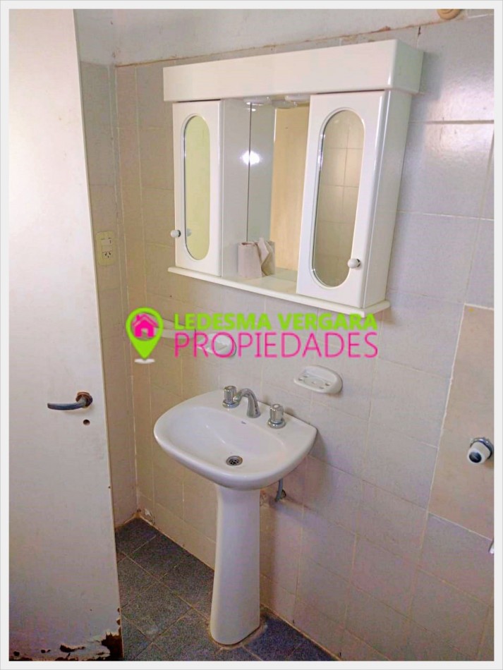 Alquiler de Duplex-B° 750 Viv.-Campo Contreras SDE.