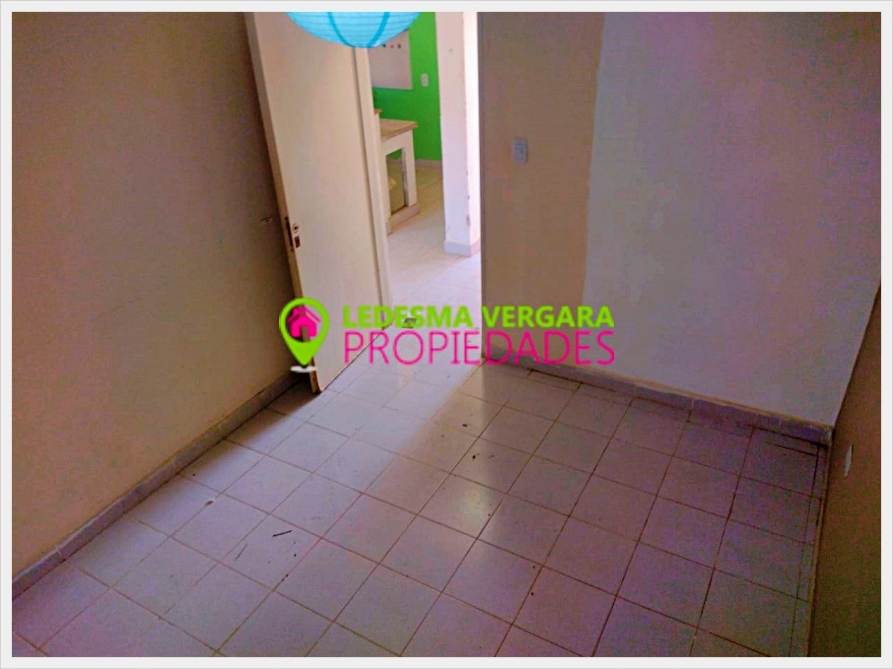 Alquiler de Duplex-B° 750 Viv.-Campo Contreras SDE.