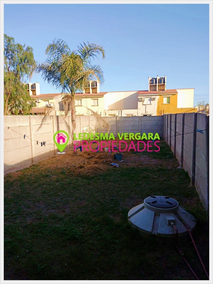Alquiler de Duplex-B° 750 Viv.-Campo Contreras SDE.