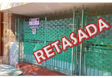 VENTA-CASA en 3 PISOS. 
