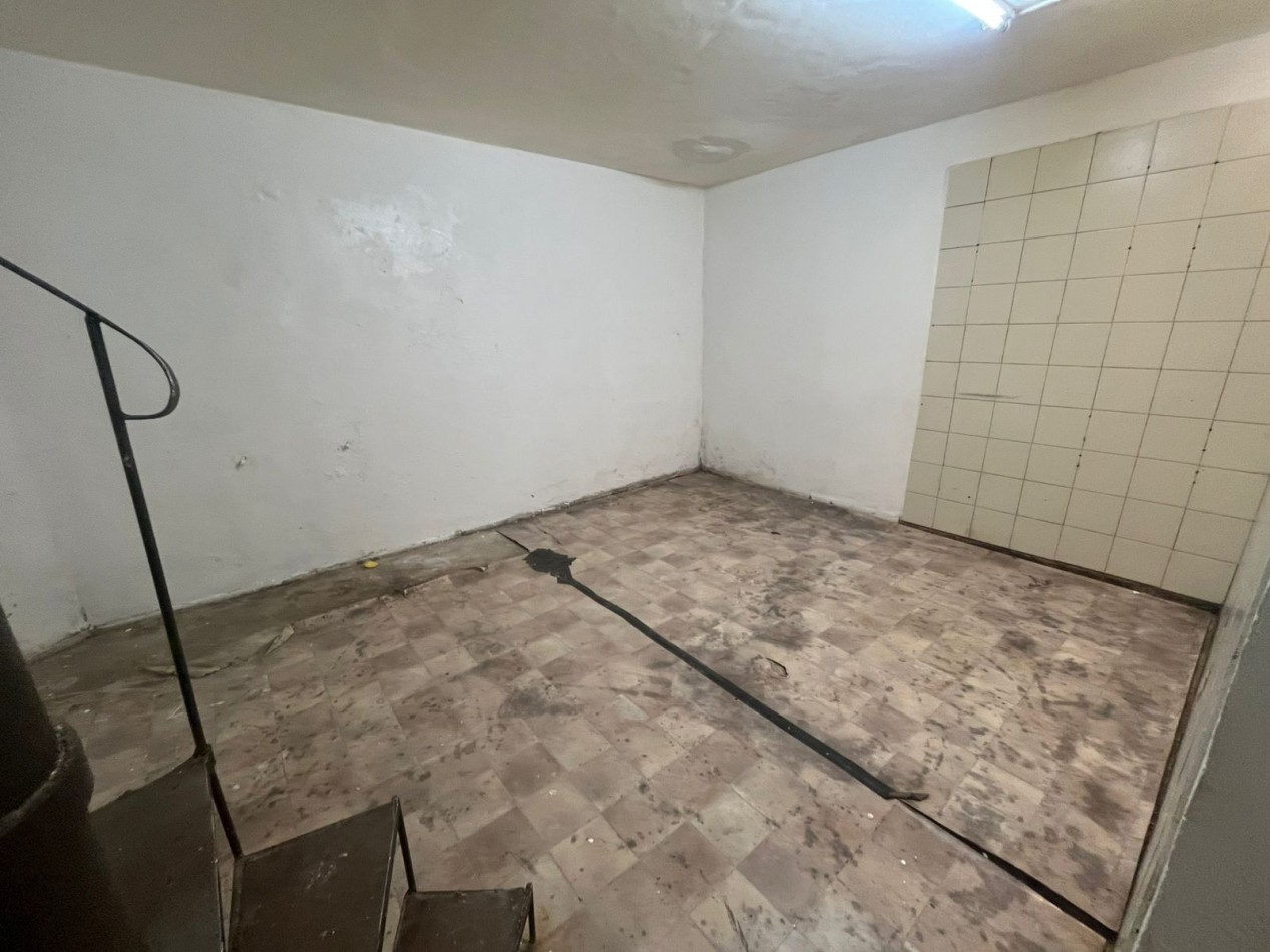 LOCAL COMERCIAL TISCORNIA