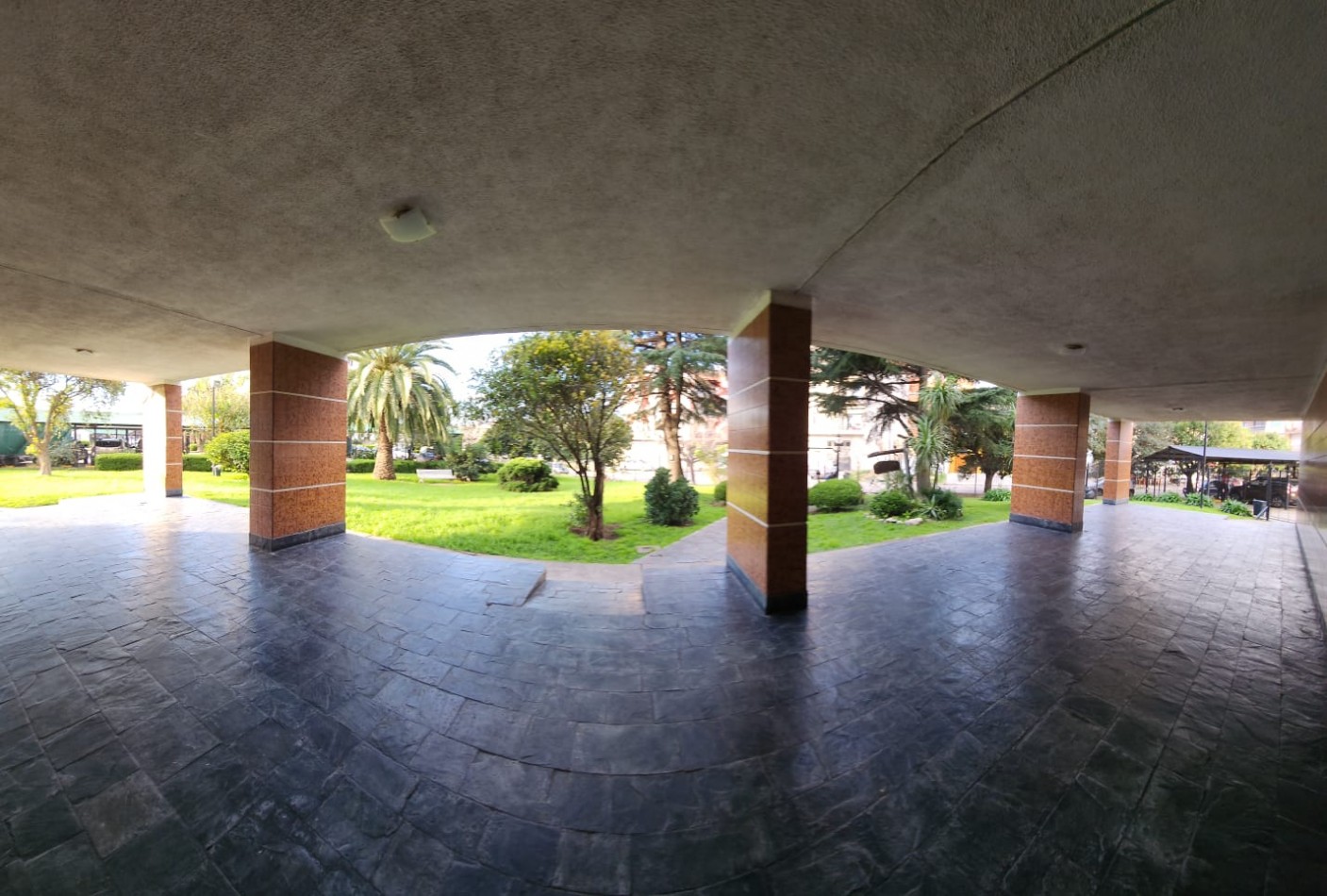 EN VENTA DEPARTAMENTO 4 AMB CON COCHERA BARRIO GRAL PAZ VILLA CELINA ZONA OESTE APTO PRESTAMO