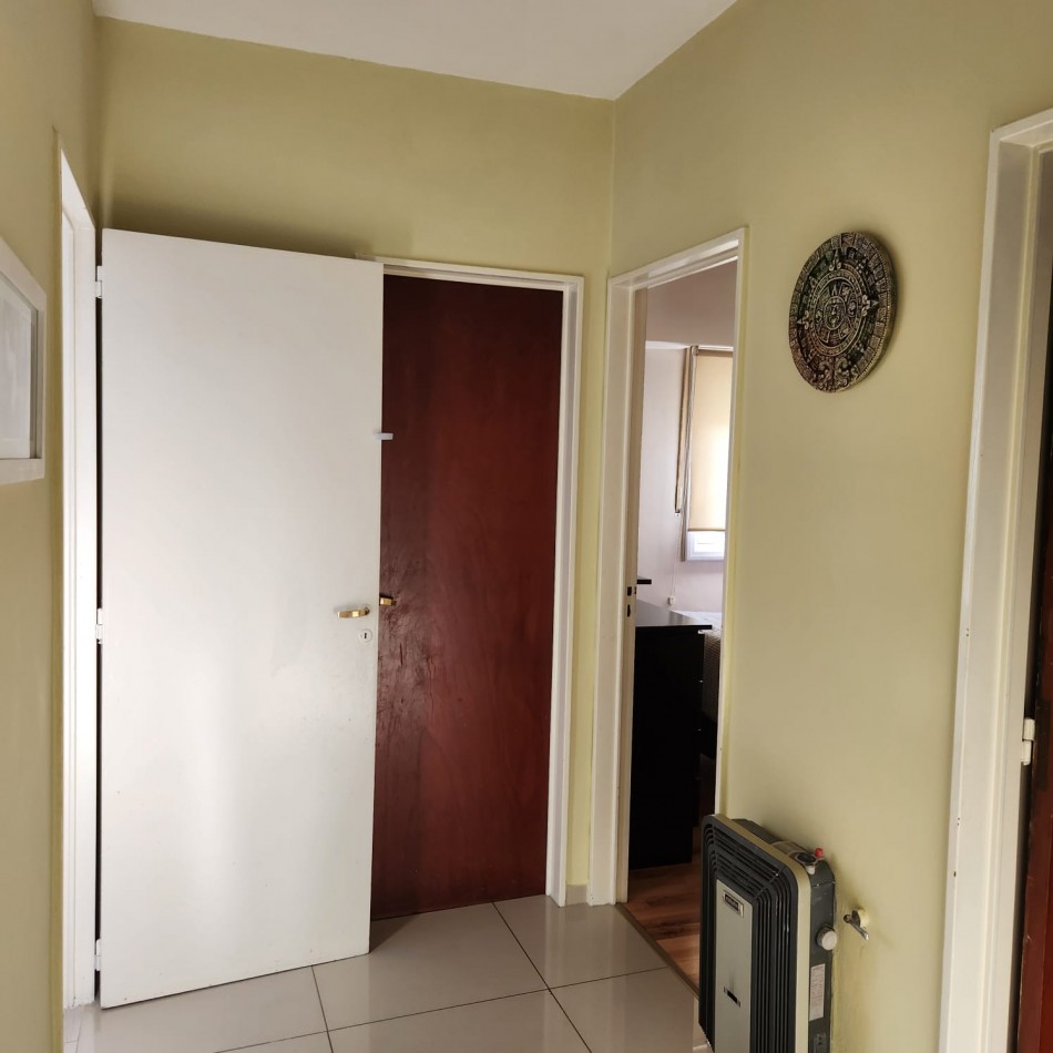 EN VENTA DEPARTAMENTO 4 AMB CON COCHERA BARRIO GRAL PAZ VILLA CELINA ZONA OESTE APTO PRESTAMO
