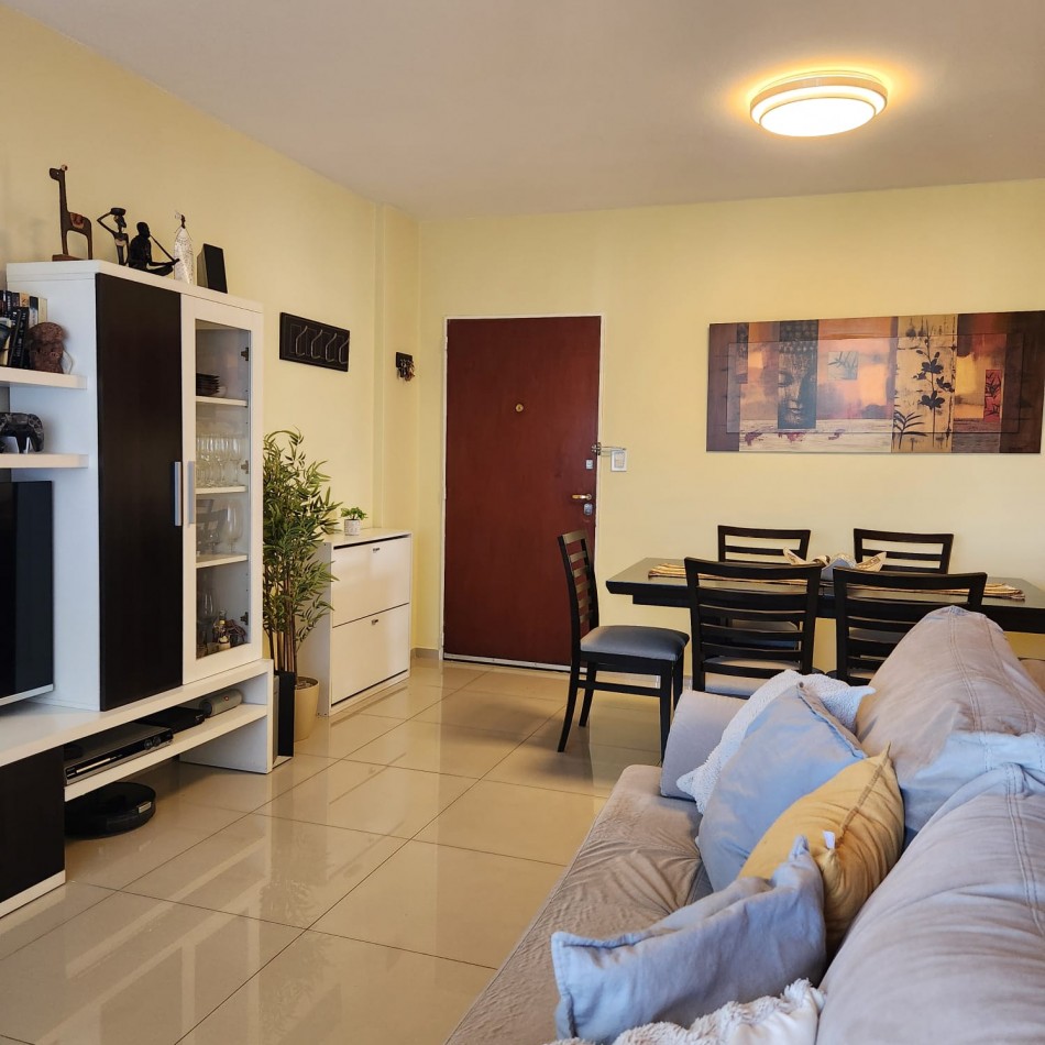 EN VENTA DEPARTAMENTO 4 AMB CON COCHERA BARRIO GRAL PAZ VILLA CELINA ZONA OESTE APTO PRESTAMO