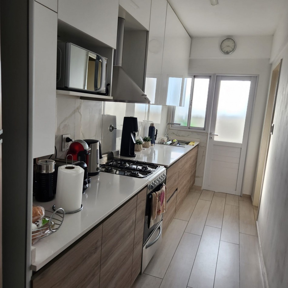 EN VENTA DEPARTAMENTO 4 AMB CON COCHERA BARRIO GRAL PAZ VILLA CELINA ZONA OESTE APTO PRESTAMO