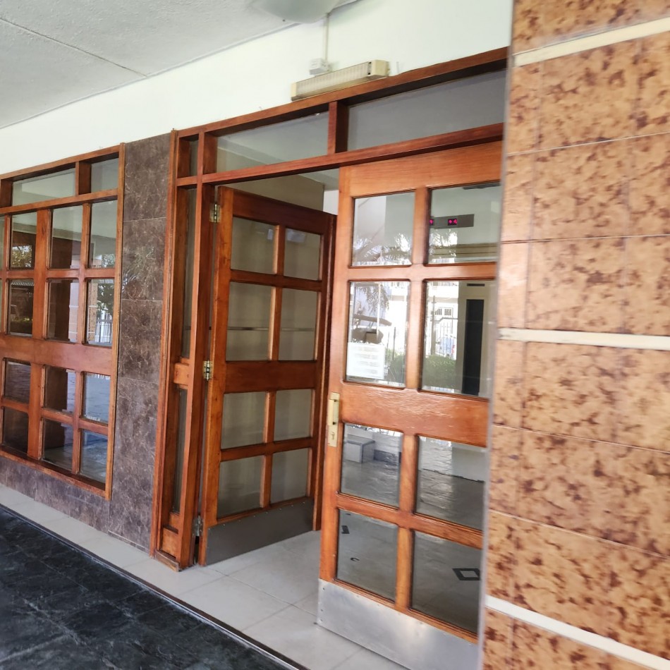 EN VENTA DEPARTAMENTO 4 AMB CON COCHERA BARRIO GRAL PAZ VILLA CELINA ZONA OESTE APTO PRESTAMO